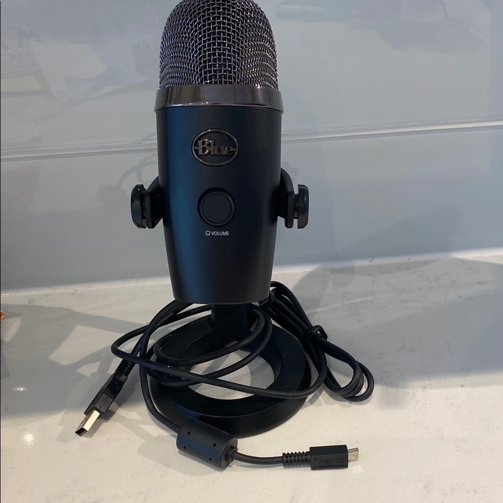BLUE - Black USB Microphone